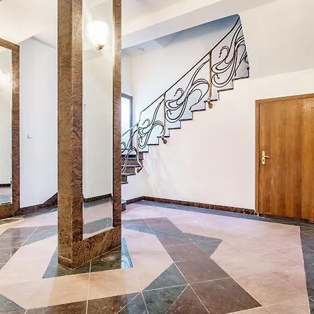 Z Tarasami Centrum - Maximal Gdynia